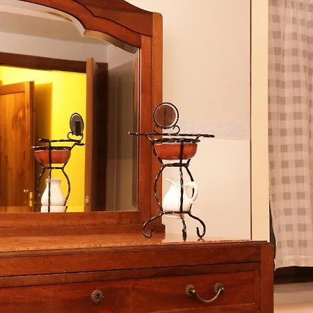 2 Bedrooms Appartement With Shared Pool And Wifi At Montecarotto Apartment Casa Vici