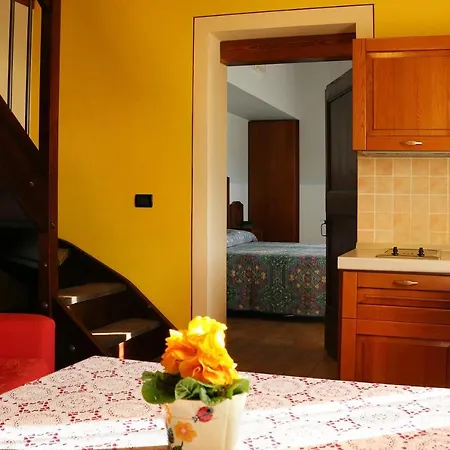 Apartment 2 Bedrooms Appartement With Shared Pool And Wifi At Montecarotto *