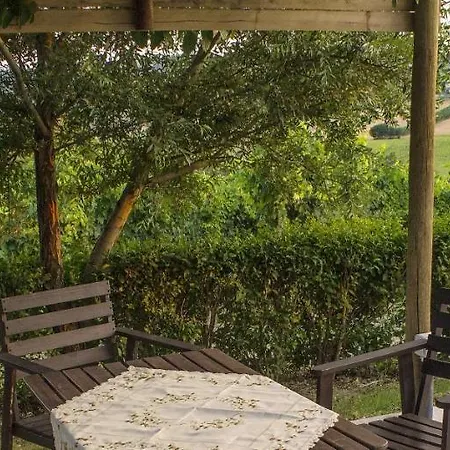 2 Bedrooms Appartement With Shared Pool And Wifi At Montecarotto * Casa Vici