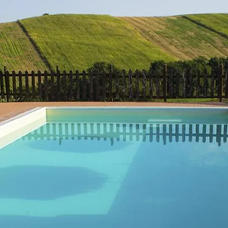 2 Bedrooms Appartement With Shared Pool And Wifi At Montecarotto * Casa Vici